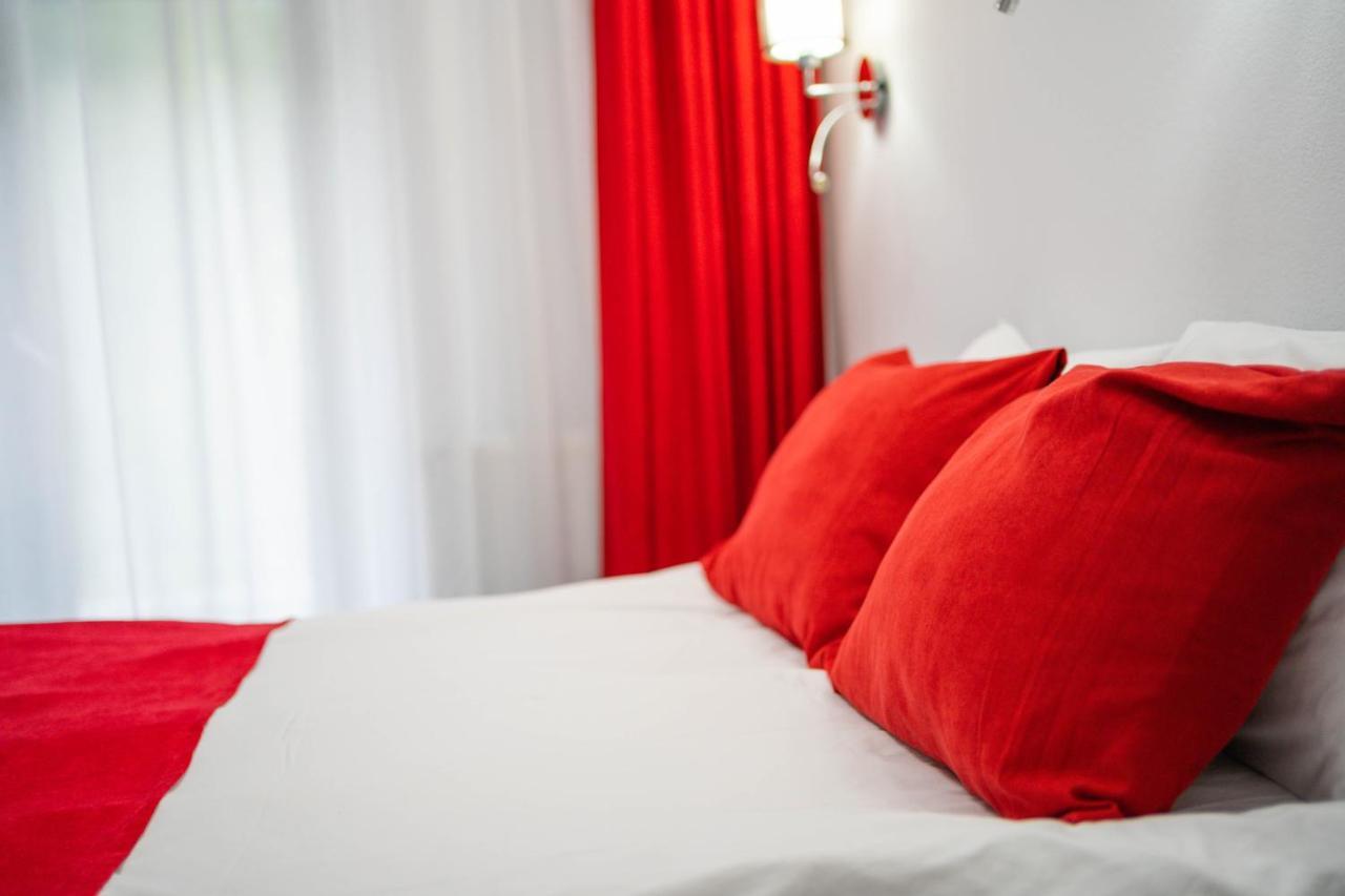Piscul Negru Hotel - Transfagarasan Cumpăna Dış mekan fotoğraf